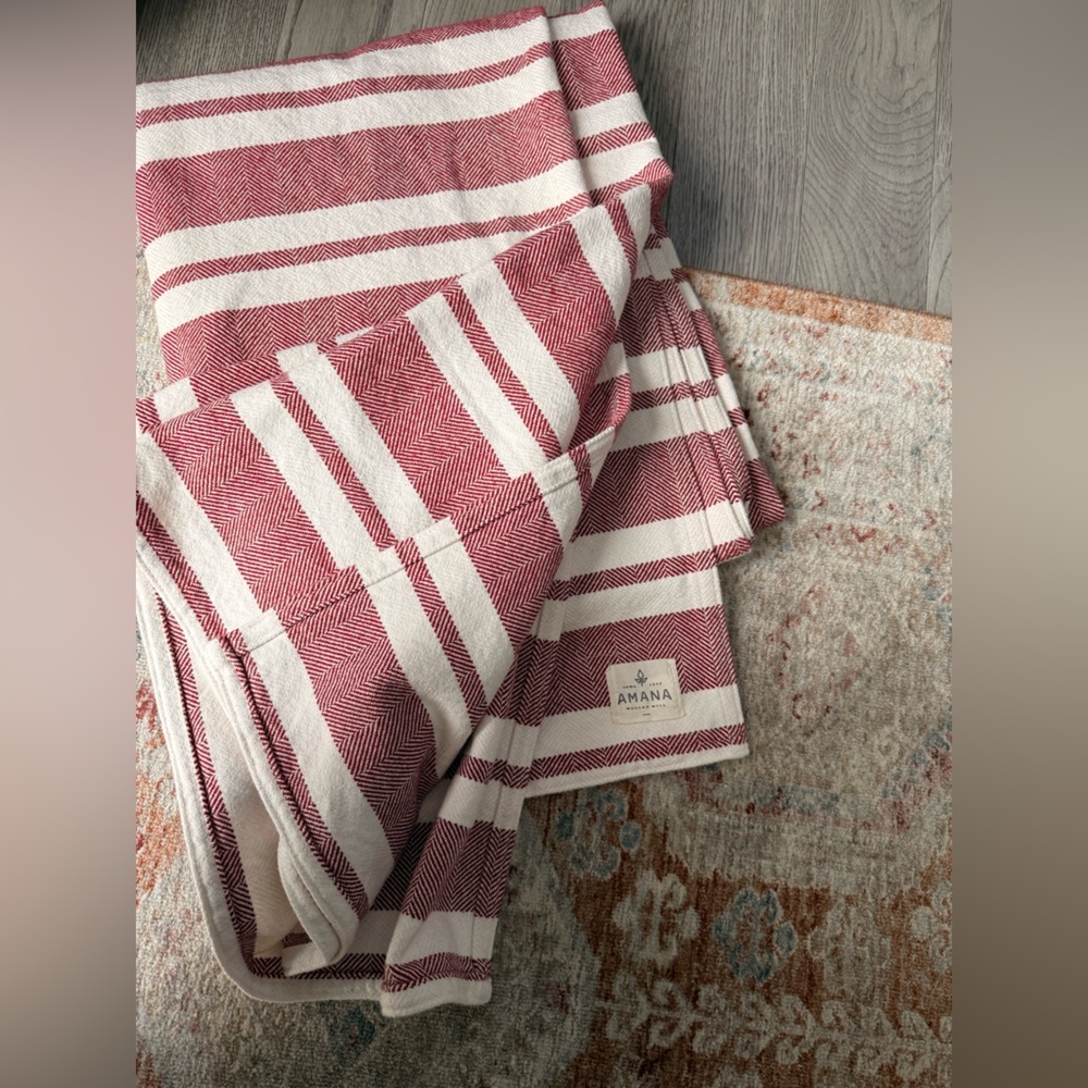 Amana Woolen Mills American Made Red and White Bed Blanket
